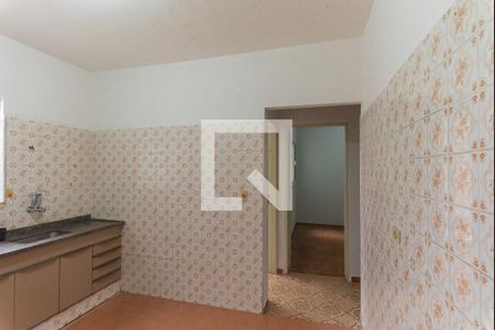 Casa à venda com 250m², 3 quartos e 3 vagas Casa à venda com 250m², 3 quartos e 3 vagasCozinha