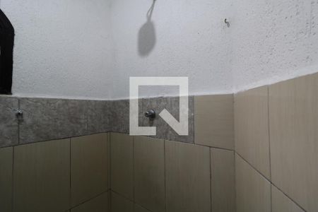 Banheiro - Box de casa para alugar com 2 quartos, 70m² em Cidade São Jorge, Santo André