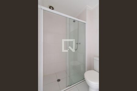 Banheiro da Suíte de apartamento para alugar com 2 quartos, 64m² em Jardim Flor da Montanha, Guarulhos