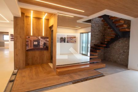 Apartamento à venda com 840m², 5 quartos e 7 vagasHall interno Elevador / Escada