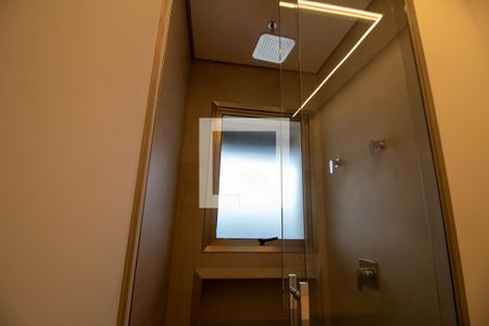 Apartamento à venda com 840m², 5 quartos e 7 vagasBanheiro da Suíte 3