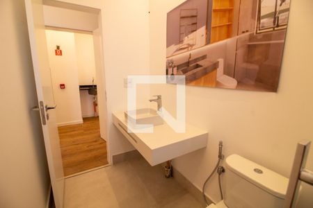 Apartamento à venda com 840m², 5 quartos e 7 vagasBanheiro da Suíte 4