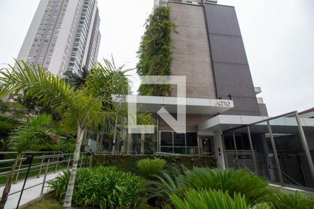 Apartamento à venda com 840m², 5 quartos e 7 vagasFachada e portaria