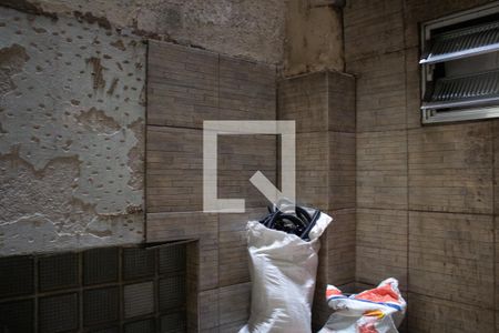 Studio à venda com 120m², 1 quarto e sem vagaQuintal