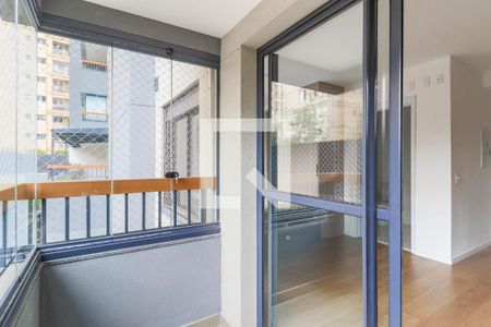 Varanda de kitnet/studio para alugar com 1 quarto, 25m² em Brooklin, São Paulo