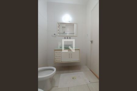 Apartamento à venda com 86m², 2 quartos e sem vagaBanheiro social