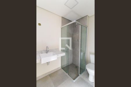Apartamento para alugar com 39m², 2 quartos e sem vaga Apartamento para alugar com 39m², 2 quartos e sem vagaBanheiro
