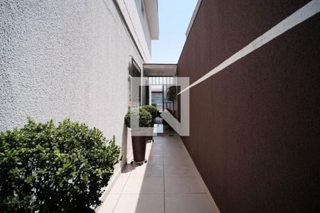 Casa à venda com 150m², 2 quartos e 2 vagas Casa à venda com 150m², 2 quartos e 2 vagasQuintal