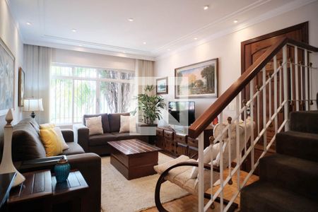 Sala de casa à venda com 2 quartos, 150m² em Jardim Eliane, São Paulo