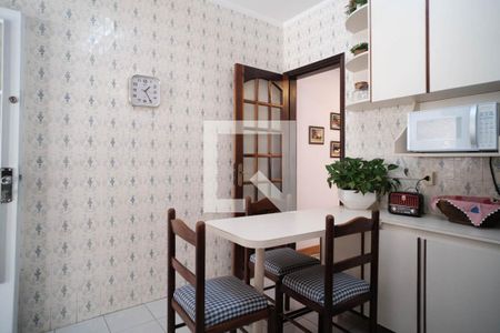 Casa à venda com 150m², 2 quartos e 2 vagas Casa à venda com 150m², 2 quartos e 2 vagasCozinha