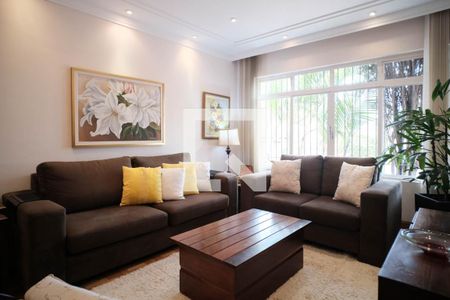 Sala de casa à venda com 2 quartos, 150m² em Jardim Eliane, São Paulo