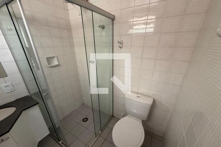 Banheiro de apartamento para alugar com 1 quarto, 50m² em Vila Virginia, Ribeirão Preto