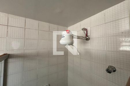 Banheiro de apartamento para alugar com 1 quarto, 50m² em Vila Virginia, Ribeirão Preto