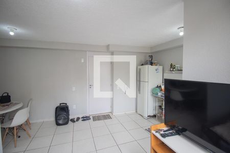 Sala de apartamento para alugar com 2 quartos, 45m² em Tribobó, São Gonçalo