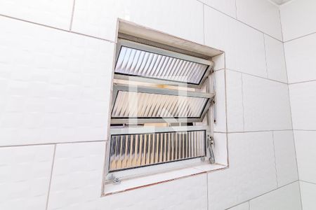 Casa à venda com 180m², 5 quartos e sem vagaBanheiro