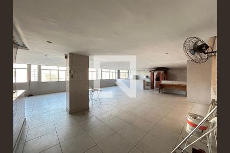 Apartamento para alugar com 71m², 2 quartos e 1 vagaÁrea comum - Salão de festas