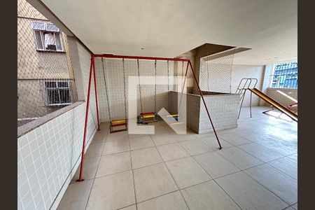Apartamento para alugar com 71m², 2 quartos e 1 vagaÁrea comum - Playground