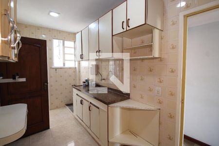 Apartamento para alugar com 71m², 2 quartos e 1 vagaCozinha