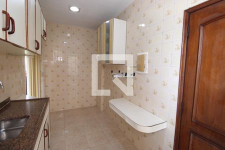 Apartamento para alugar com 71m², 2 quartos e 1 vagaCozinha