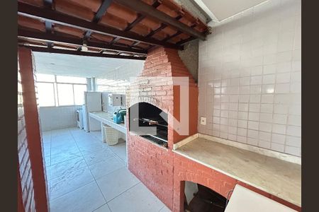 Apartamento para alugar com 71m², 2 quartos e 1 vagaÁrea comum - Churrasqueira