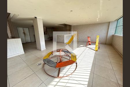 Apartamento para alugar com 71m², 2 quartos e 1 vagaÁrea comum - Playground