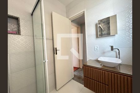 Apartamento para alugar com 71m², 2 quartos e 1 vagaBanheiro