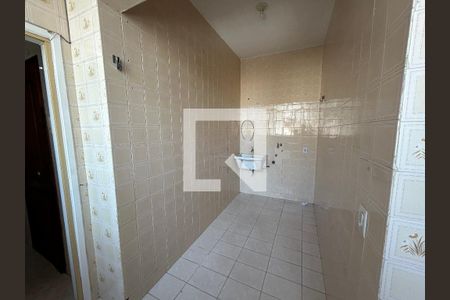 Apartamento para alugar com 71m², 2 quartos e 1 vagaÁrea de Serviço