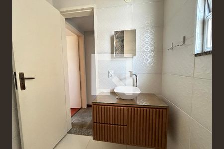 Apartamento para alugar com 71m², 2 quartos e 1 vagaBanheiro