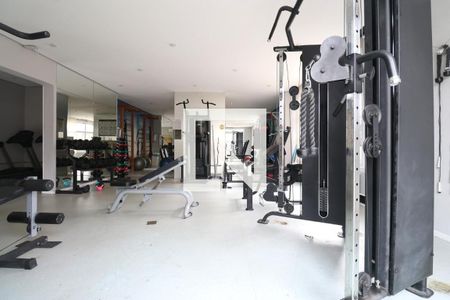 Apartamento à venda com 110m², 3 quartos e 2 vagas Apartamento à venda com 110m², 3 quartos e 2 vagasAcademia