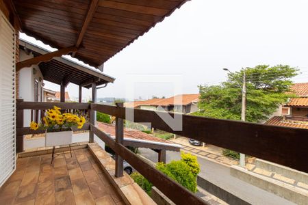 Casa de condomínio para alugar com 362m², 4 quartos e 3 vagas Casa de condomínio para alugar com 362m², 4 quartos e 3 vagasVaranda