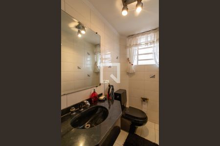 Casa de condomínio para alugar com 362m², 4 quartos e 3 vagas Casa de condomínio para alugar com 362m², 4 quartos e 3 vagasBanheiro