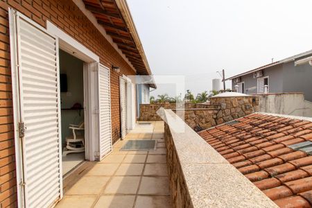 Casa de condomínio para alugar com 362m², 4 quartos e 3 vagas Casa de condomínio para alugar com 362m², 4 quartos e 3 vagasVaranda