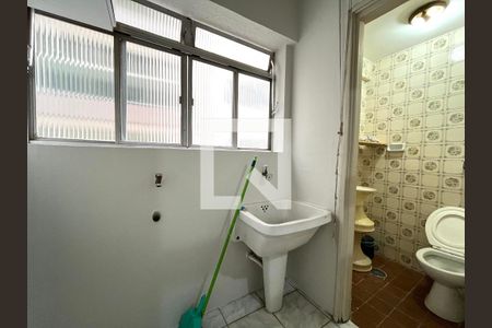 Apartamento à venda com 80m², 2 quartos e 1 vaga Apartamento à venda com 80m², 2 quartos e 1 vagaÁrea de Serviço