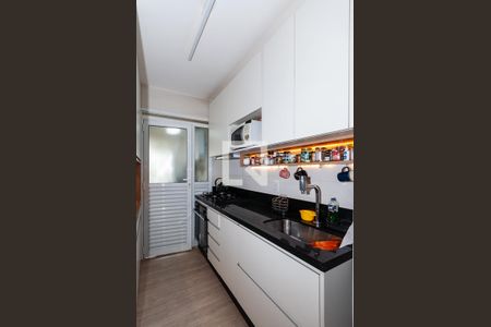 Apartamento à venda com 73m², 2 quartos e 2 vagasCozinha