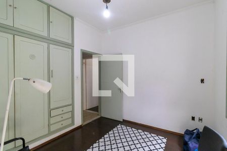 Casa à venda com 350m², 4 quartos e 2 vagasQuarto 1 - Suíte