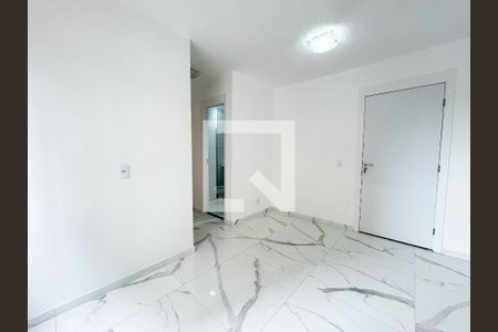 Sala/cozinha de apartamento para alugar com 2 quartos, 36m² em Usina Piratininga, São Paulo