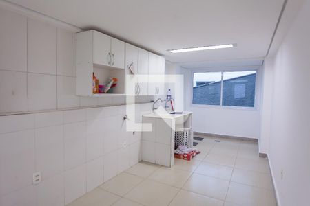 Casa de condomínio à venda com 418m², 4 quartos e 4 vagasÁrea de Serviço