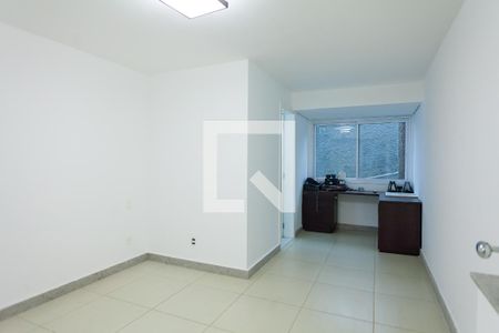 Casa de condomínio à venda com 418m², 4 quartos e 4 vagasEscritório / quarto de hospedes