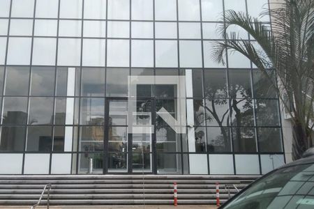 Apartamento à venda com 64m², 2 quartos e 1 vaga Apartamento à venda com 64m², 2 quartos e 1 vagaFachada