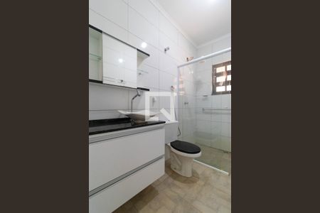 Casa para alugar com 68m², 1 quarto e 2 vagas Casa para alugar com 68m², 1 quarto e 2 vagasBanheiro 01