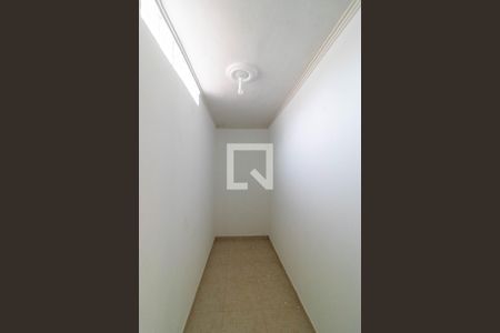 Casa para alugar com 68m², 1 quarto e 2 vagas Casa para alugar com 68m², 1 quarto e 2 vagasQuarto - Closet
