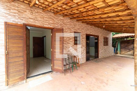 Casa para alugar com 68m², 1 quarto e 2 vagas Casa para alugar com 68m², 1 quarto e 2 vagasVaranda