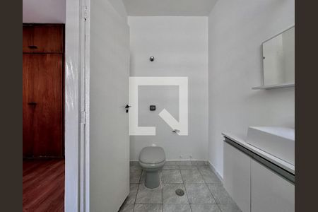 Casa para alugar com 151m², 3 quartos e 2 vagasBanheiro Suíte 1