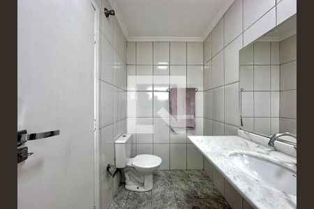 Casa para alugar com 151m², 3 quartos e 2 vagasBanheiro Suíte 2