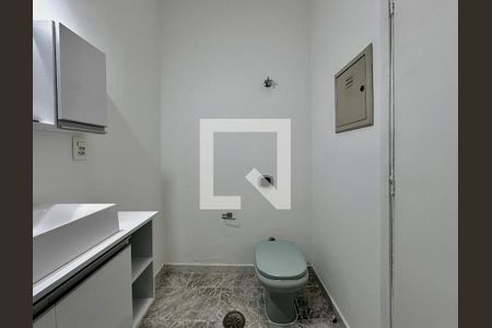 Casa para alugar com 151m², 3 quartos e 2 vagasBanheiro Social