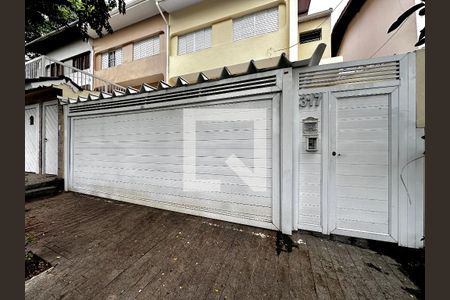 Casa para alugar com 151m², 3 quartos e 2 vagasFachada
