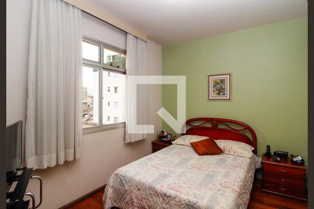 Apartamento à venda com 90m², 3 quartos e 2 vagas Apartamento à venda com 90m², 3 quartos e 2 vagasQuarto 3