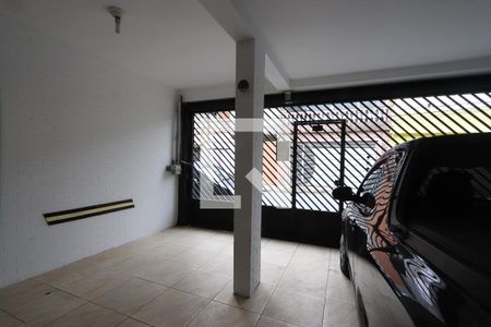 Casa à venda com 328m², 2 quartos e 2 vagasGaragem