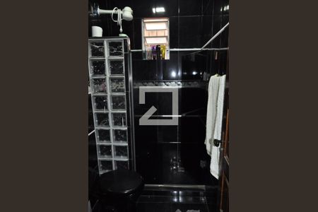 Casa à venda com 200m², 3 quartos e 4 vagasBanheiro Social