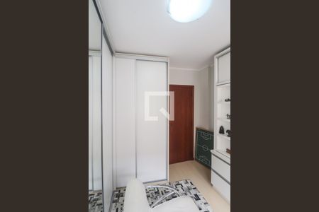 Apartamento à venda com 134m², 3 quartos e 1 vaga Apartamento à venda com 134m², 3 quartos e 1 vagaCloset